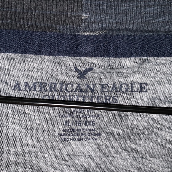 American Eagle Hoodie Tee - Picture 2 of 3